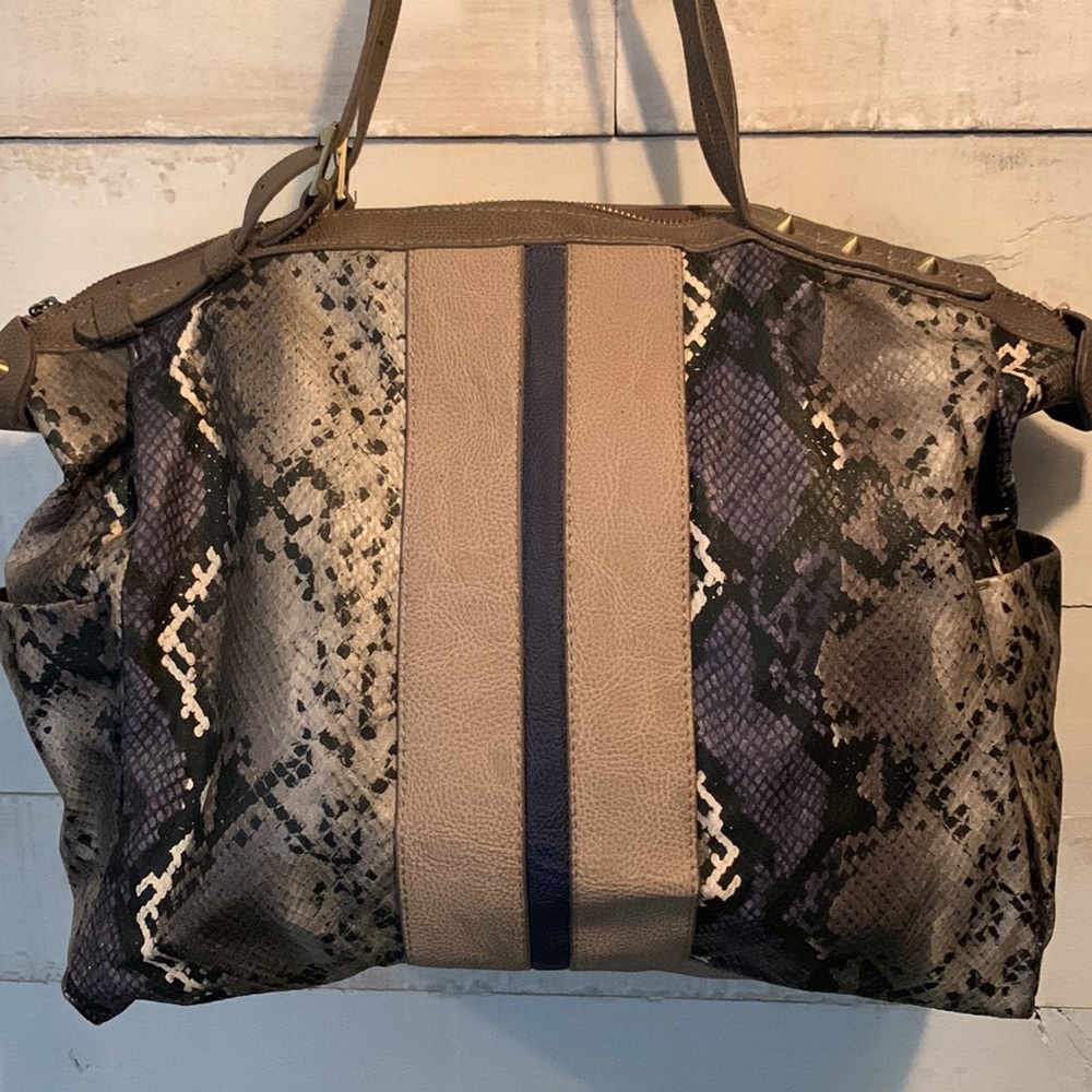 Rachel Roy Handbag - Picture 2 of 16